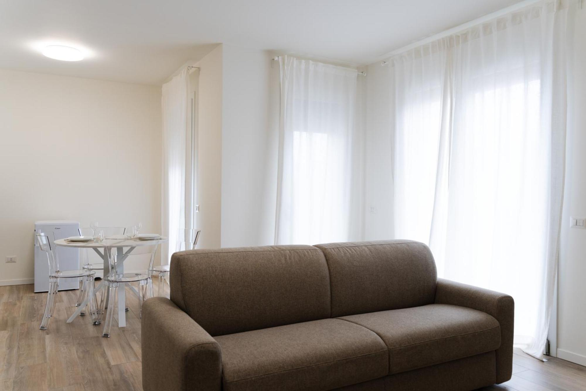 Comforthome Fiera Корнаредо Екстер'єр фото